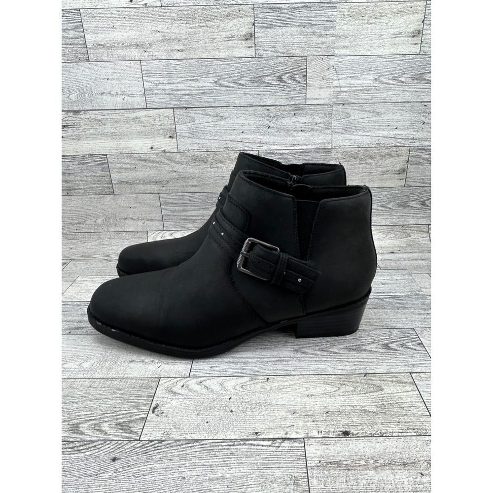 Clarks Collection Women Black Leather Studded Buckle Ankle Boots Sz 8M - Picture 5 of 13